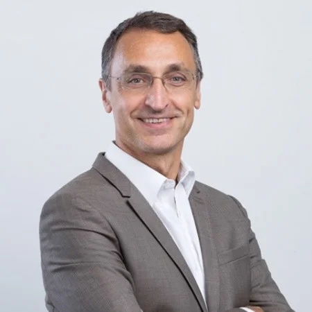 CEO - OSCARO